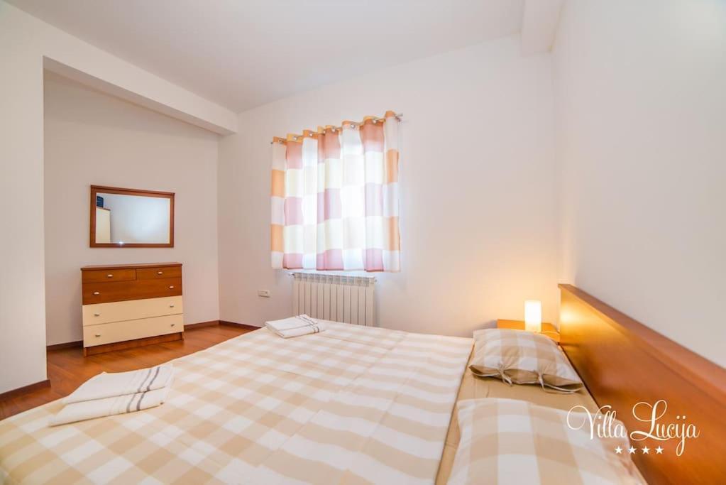 Villa Lucija Пула Екстер'єр фото