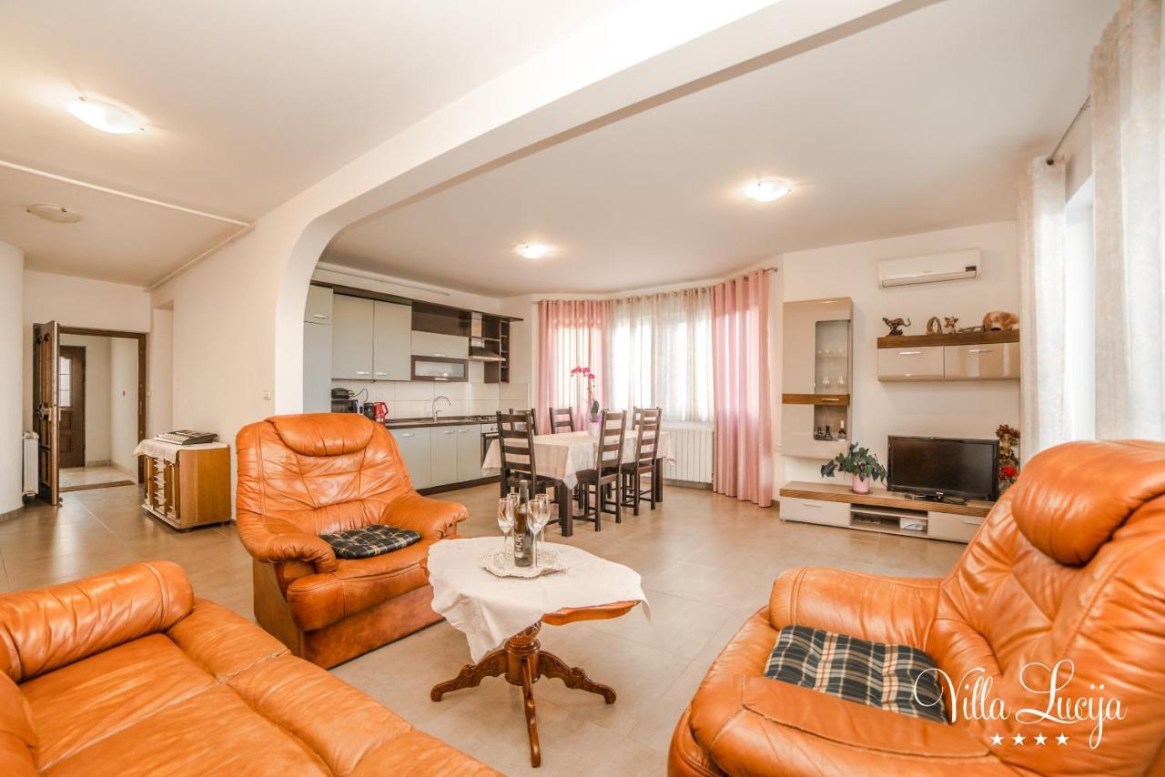 Villa Lucija Пула Екстер'єр фото